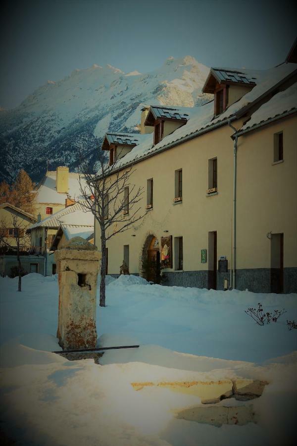 Le Rendez Vous De Vauban Gites & Spa Mont-Dauphin Exteriér fotografie